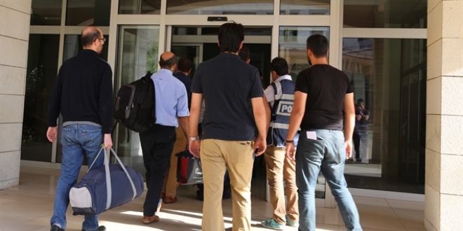 Manisa'da açığa alınan 4 asker ifadeye çağrıldı