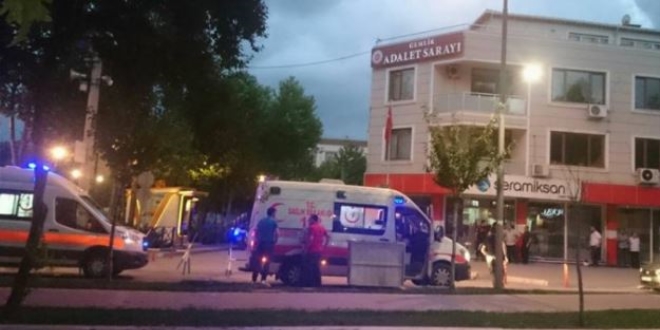 Gemlik adliyesinde polise saldırı: 1 polis şehit