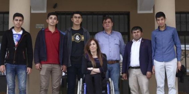 Engelli okul müdüründen hayat dersi