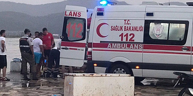 Uzman çavuş boğuldu, astsubay ağabeyini vatandaşlar kurtardı