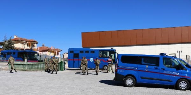 90 askerin yargılandığı davanın 7'nci duruşması başladı