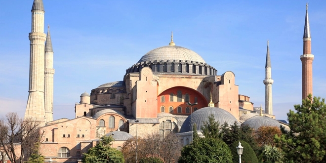 Ayasofya ne zaman ve niçin müze yapıldı?