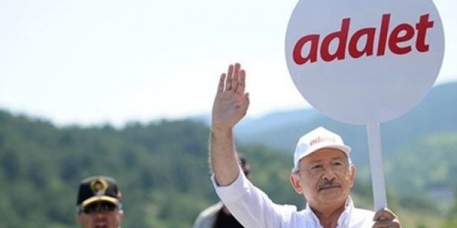 'Bayrak, adalet pankartı, Atatürk posteri dışında hiçbir şey istemiyorum'