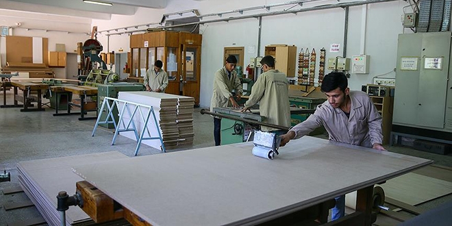 Meslek liseliler, tatil yerine üretimi tercih etti