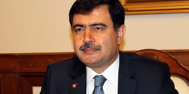 İstanbul Valisi: Miting emniyeti için 15 bin polis görevlendirildi