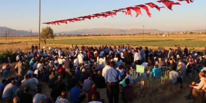 Terör saldırısında ölen operatör toprağa verildi