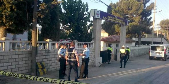 Şehit edilen askerlerin naaşları ailelerine teslim edildi