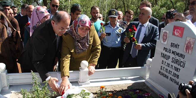 Akdağ: Kontrollü darbe söylemlerini asla kabul etmiyoruz