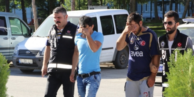 FETÖ'cüler yine MİT'i hedef aldı