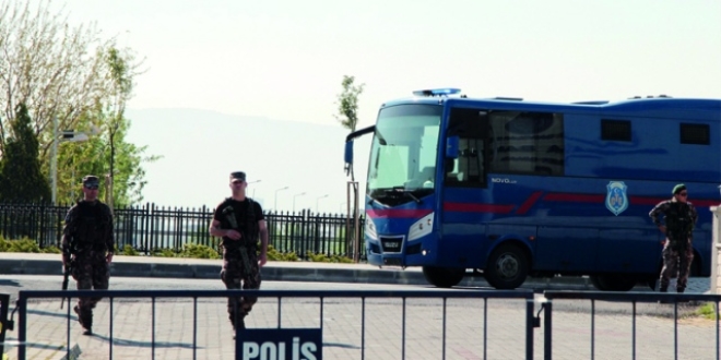 FETÖ sanığı, Erdoğan'ın avukatını tehdit etti
