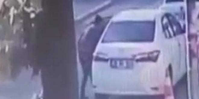 Profesörü nasıl soyduğu kamerayla anlaşıldı