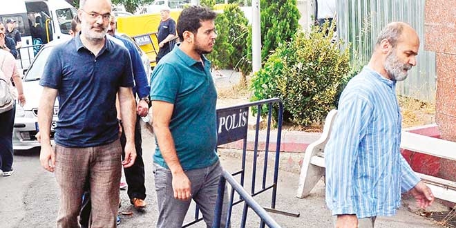 Türkiye'yi parçalayıp Kürt devletine bağlamışlar