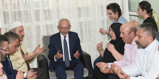 Kılıçdaroğlu'ndan taziye ziyareti