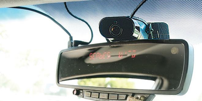 Artık 'taksi'nin de gözü kulağı var!