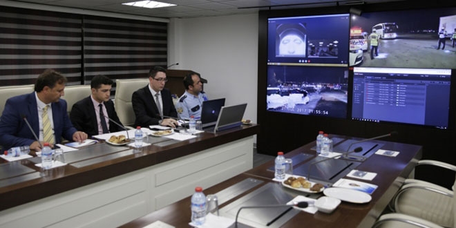 Kurallara uymayan sürücülere ceza yağdı