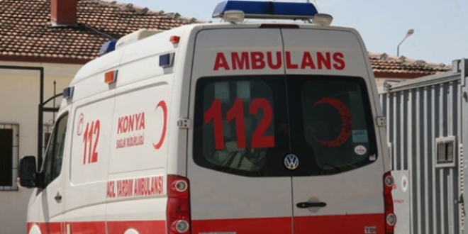 Konya'da trafik kazas geiren zabta hayatn kaybetti