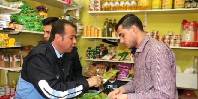 Bakkallardaki 'gizli eczanelere' polis baskını