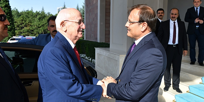 TBMM Başkanı Kahraman, Çavuşoğlu'nu ziyaret etti