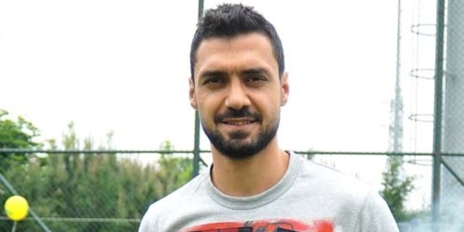 Futbolcu Bekir İrtegün serbest bırakıldı