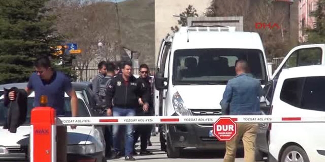 Yozgat'ta 'ByLock' kullanan 2 kişi tutuklandı