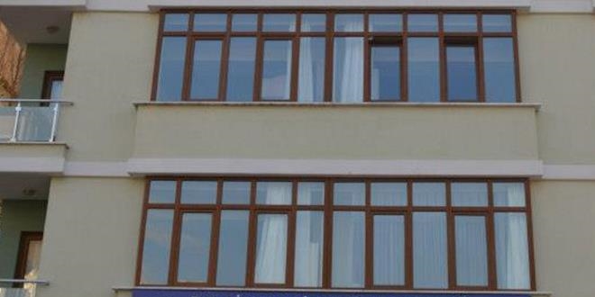 Kız Kur'an Kursu çalışanları gelinlik kızların umudu oldu