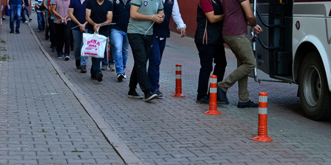 Kayseri'de 'ByLock' kulanan 20 kii adliyeye sevk edildi