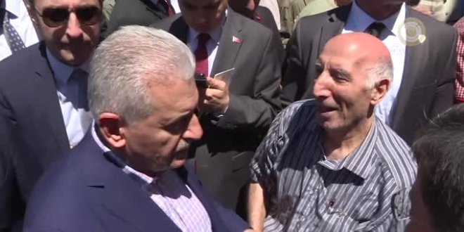 Başbakan Yıldırım'dan OSTİM esnafına ziyaret