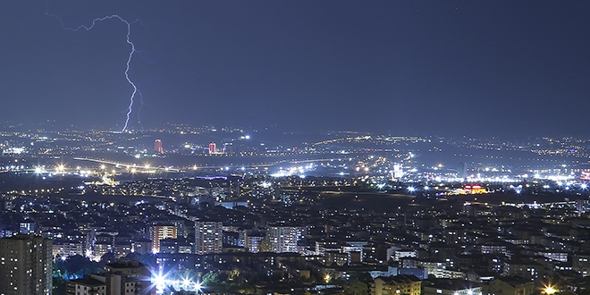 Ankara'da sağanak yağış etkili oldu