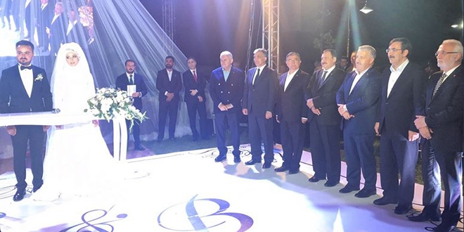 Yıldırım ve Gül nikah şahidi oldu