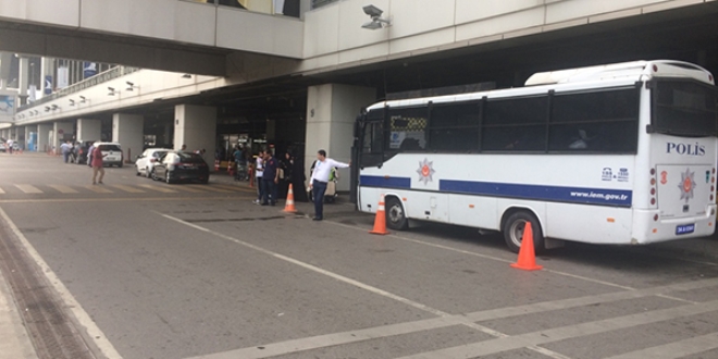 Sabiha Gökçen Havalimanı'nda kavga: 5 yaralı