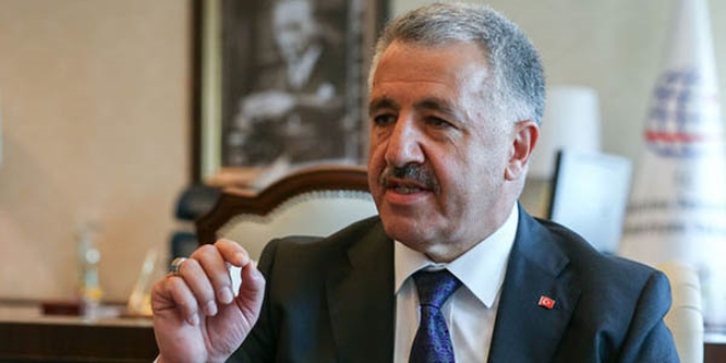 Bakan Arslan: Atatürk Havalimanı fuar alanı olacak