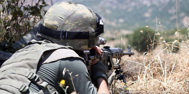 Şırnak'ta 5 terörist teslim oldu