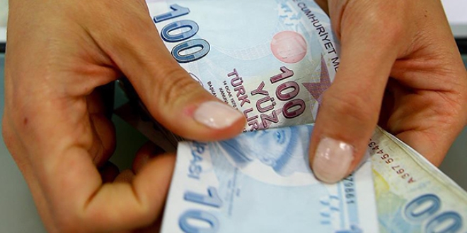 Çiftçiye 226 milyon lira tazminat ödendi