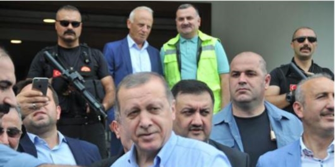 Erdoğan, Rize-Artvin Havalimanı inşaatını inceledi