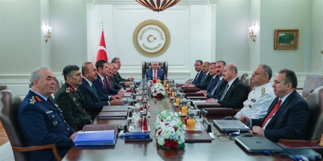 YAŞ sonrası gözler atamalarda