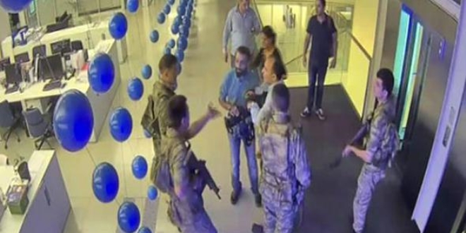 Darbeci yüzbaşıya hakimden tokat gibi soru