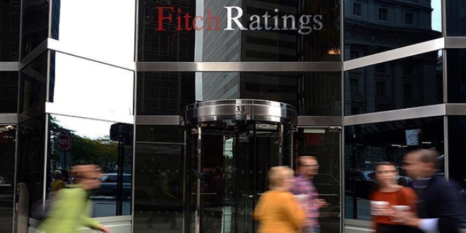 Fitch küresel büyüme tahminini revize etti