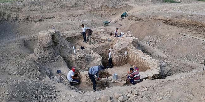 Krgzistan'da Karahanllar dnemine ait trbe bulundu