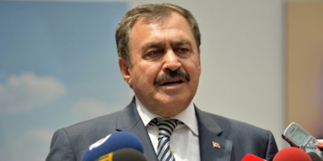 Bakan Eroğlu'ndan müteahhitlere uyarı