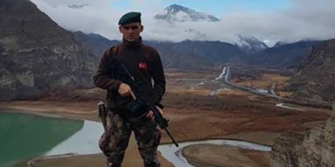Kazada hayatını kaybeden polis toprağa verildi