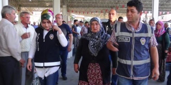 'Pazarcı Teyze'yi' gelini yakmış