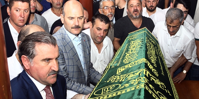 Bakanlar Soylu ve Bak, cenaze törenine katıldı