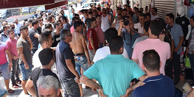 İlçe yine karıştı! Turistler şaşkın şaşkın izledi