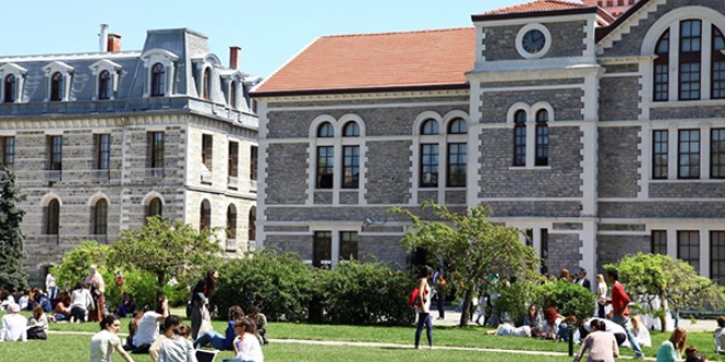 LYS'de ilk 100 öğrencinin 66'sı Boğaziçi Üniversitesini seçti
