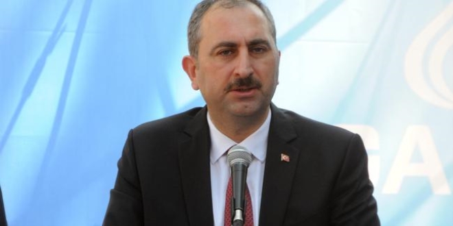 Bakan Gül: Vatandaşlarımız hakim ve savcılarımıza güvensinler