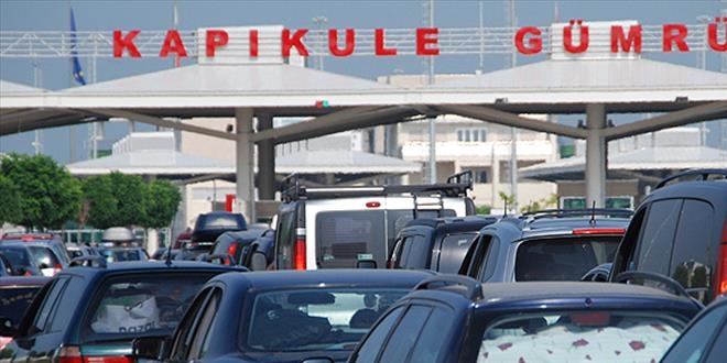 Yurt dışında yaşayan Türklerin dönüş yolculuğu sürüyor