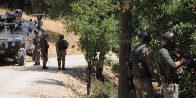 Tunceli'de PKK'lıların bulunduğu bölge ateş altına alındı
