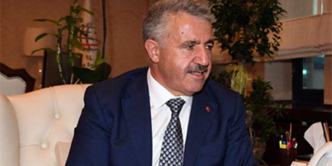 Bakan Arslan: Yaptığımız işi ibadet bilip yapıyoruz