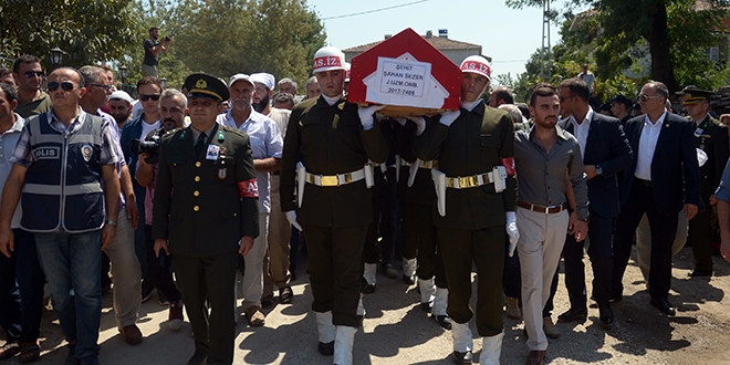 Şehit Uzman Onbaşı Sezer, Samsun'da toprağa verildi