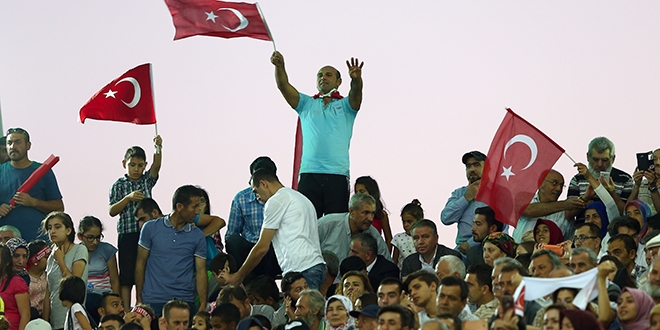 AK Parti'nin 16. kuruluş yıl dönümü etkinlikleri başladı